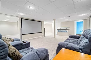 3719 Falkner Dr, Naperville, IL 60564 - Photo 32