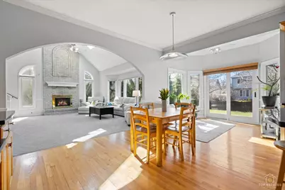 3719 Falkner Drive, Naperville, IL 60564 - Photo 12