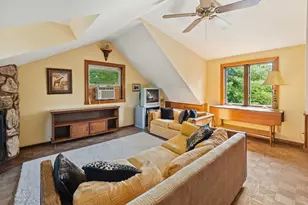 724 S Plum Grove Rd, Palatine, IL 60067 - Photo 14