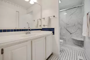 134 Bright Oaks Cir, Cary, IL 60013 - Photo 18