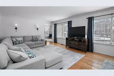 1675 Rosehall Lane, Elgin, IL 60123 - Photo 20