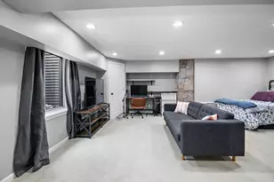 1675 Rosehall Ln, Elgin, IL 60123 - Photo 34