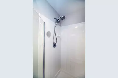 1675 Rosehall Lane, Elgin, IL 60123 - Photo 30