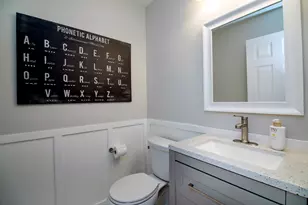 1675 Rosehall Ln, Elgin, IL 60123 - Photo 22