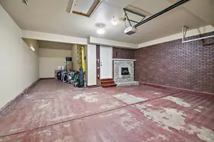 1675 Rosehall Ln, Elgin, IL 60123 - Photo 44