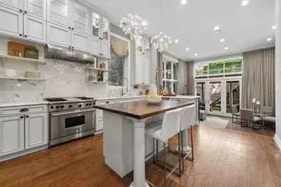 1925 N Bissell Street, Chicago, IL 60614 - Photo 12