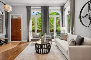 1925 N Bissell St, Chicago, IL 60614 - Photo 4