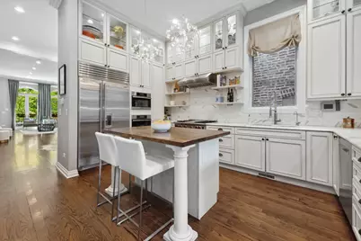 1925 N Bissell Street, Chicago, IL 60614 - Photo 10