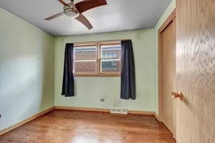 5123 S Lotus Ave, Chicago, IL 60638 - Photo 10