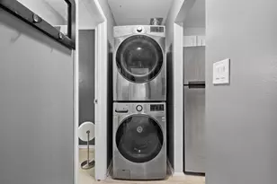 4710 W Northfox Ln W, McHenry, IL 60050 - Photo 18