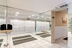 760 Weidner Rd, Buffalo Grove, IL 60089 - Photo 2