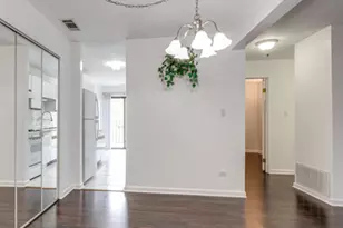 760 Weidner Rd, Buffalo Grove, IL 60089 - Photo 8