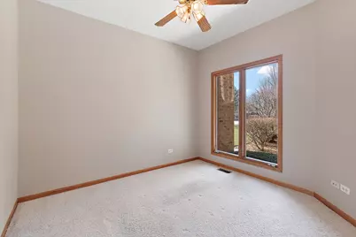 10502 Crown Drive, Orland Park, IL 60467 - Photo 16