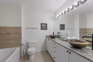 [Address not provided], Evanston, IL 60201 - Photo 6