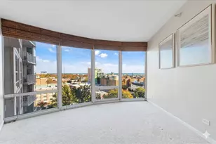 [Address not provided], Evanston, IL 60201 - Photo 8