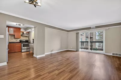 700 Perrie Drive #207, Elk Grove Village, IL 60007 - Photo 8