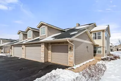 149 Penny Lane #149, Sycamore, IL 60178 - Photo 2