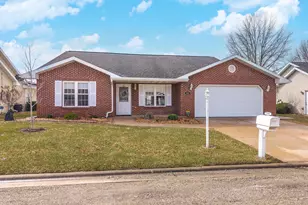 2331 Eastwood Ave, Streator, IL 61364 - Photo 2