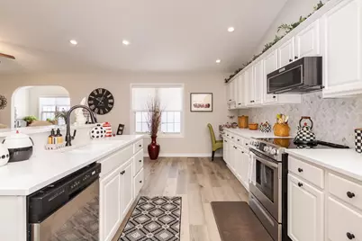 2331 Eastwood Avenue, Streator, IL 61364 - Photo 18