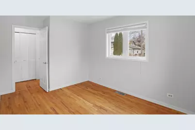 8912 Windsor Lane, Bridgeview, IL 60455 - Photo 12