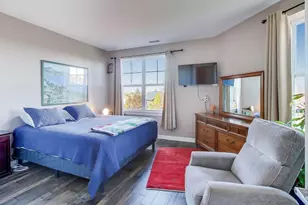 977 Harris Rd, Grayslake, IL 60030 - Photo 10