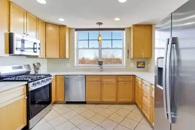 977 Harris Road #34, Grayslake, IL 60030 - Photo 4