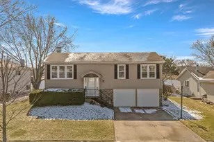 7545 W Hickory Creek Dr, Frankfort, IL 60423 - Photo 1