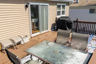 7545 W Hickory Creek Dr, Frankfort, IL 60423 - Photo 10