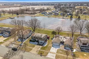 7545 W Hickory Creek Dr, Frankfort, IL 60423 - Photo 8