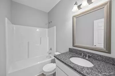 3389 Comstock Avenue, Dekalb, IL 60115 - Photo 16