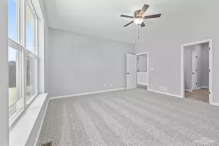 3389 Comstock Ave, Dekalb, IL 60115 - Photo 18