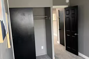 590 E Division St, Coal City, IL 60416 - Photo 10