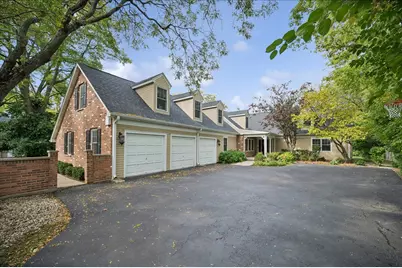 898 Bridlegate Lane, Northfield, IL 60093 - Photo 2