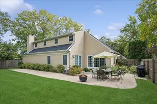 898 Bridlegate Ln, Northfield, IL 60093 - Photo 32