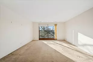 7601 N Lincoln Ave, Skokie, IL 60077 - Photo 4