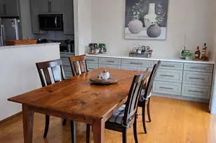 844 Donelson Ct, Naperville, IL 60563 - Photo 2