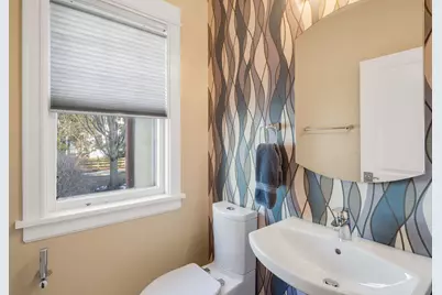 2509 Pioneer Road, Evanston, IL 60201 - Photo 10