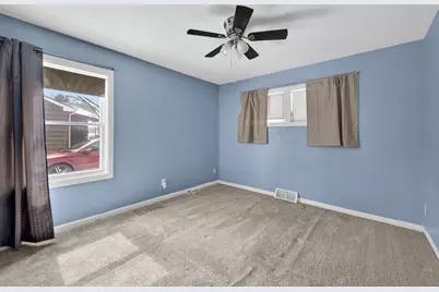 1306 N 1st Street, Dekalb, IL 60115 - Photo 16