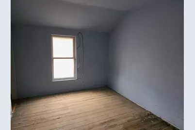 309 E 3rd Street, Tampico, IL 61283 - Photo 6