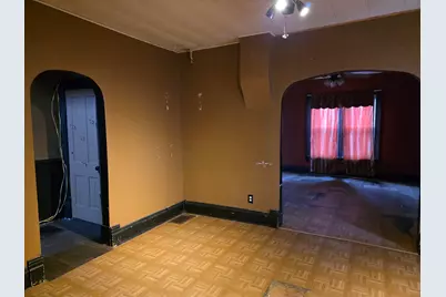 309 E 3rd Street, Tampico, IL 61283 - Photo 4