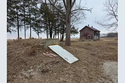 309 E 3rd Street, Tampico, IL 61283 - Photo 10