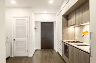 211 N Harbor Dr, Chicago, IL 60601 - Photo 6