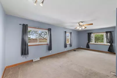 3055 County Road 1200 E, Rantoul, IL 61866 - Photo 10