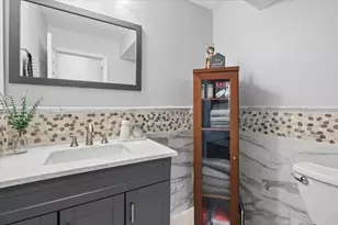 1370 Northmoor Ct, Northbrook, IL 60062 - Photo 10