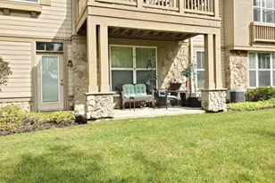 1914 Crenshaw Cir, Vernon Hills, IL 60061 - Photo 18