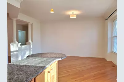 1914 Crenshaw Circle, Vernon Hills, IL 60061 - Photo 8