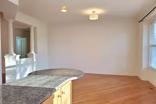 1914 Crenshaw Cir, Vernon Hills, IL 60061 - Photo 8