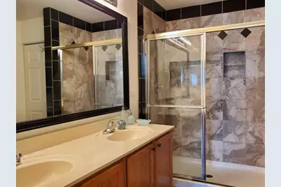 1914 Crenshaw Circle, Vernon Hills, IL 60061 - Photo 12