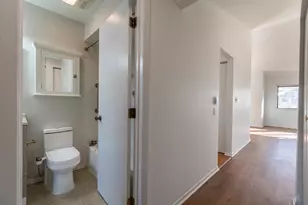 1379 Ct Marguerite Ct, Hanover Park, IL 60133 - Photo 10