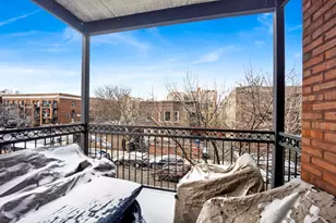 851 W Belle Plaine Ave, Chicago, IL 60613 - Photo 6